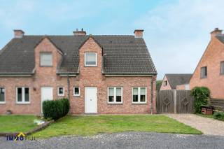 Knappe woning te Zogge, 3 kamers en tuin!In de rustige Meerstraat te Hamme-Zogge, op een landelijke en groene locatie en tegelijk op korte afstand...