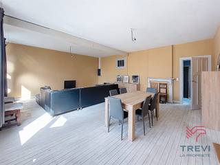 Commercial for sale in Charleroi