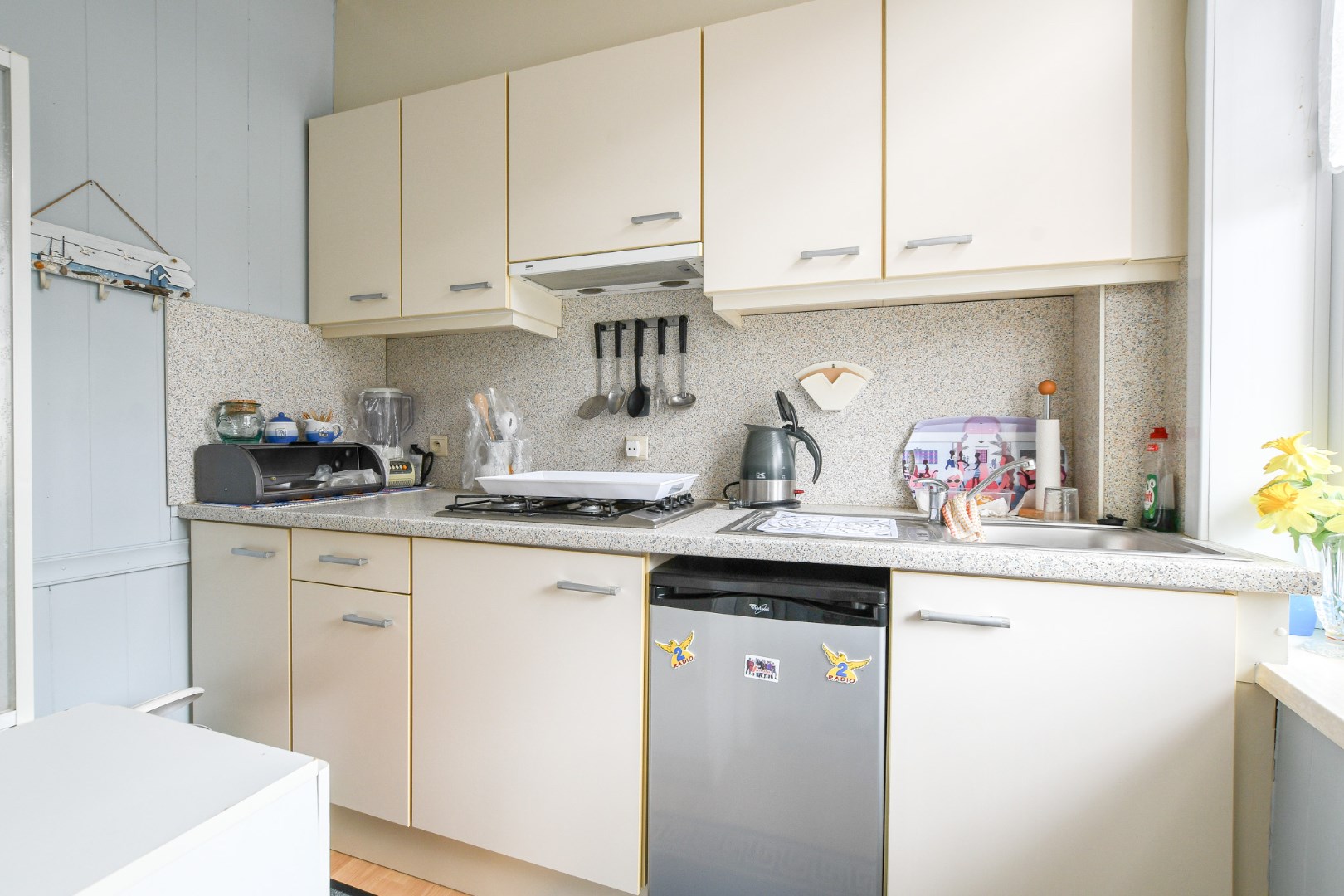 Gezellige studio met aparte slaaphoek te koop in centrum Blankenberge! - foto 4