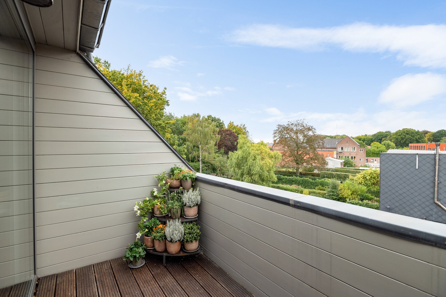 Ruim duplexappartement met 2 slaapkamers op toplocatie te Lint - foto 5