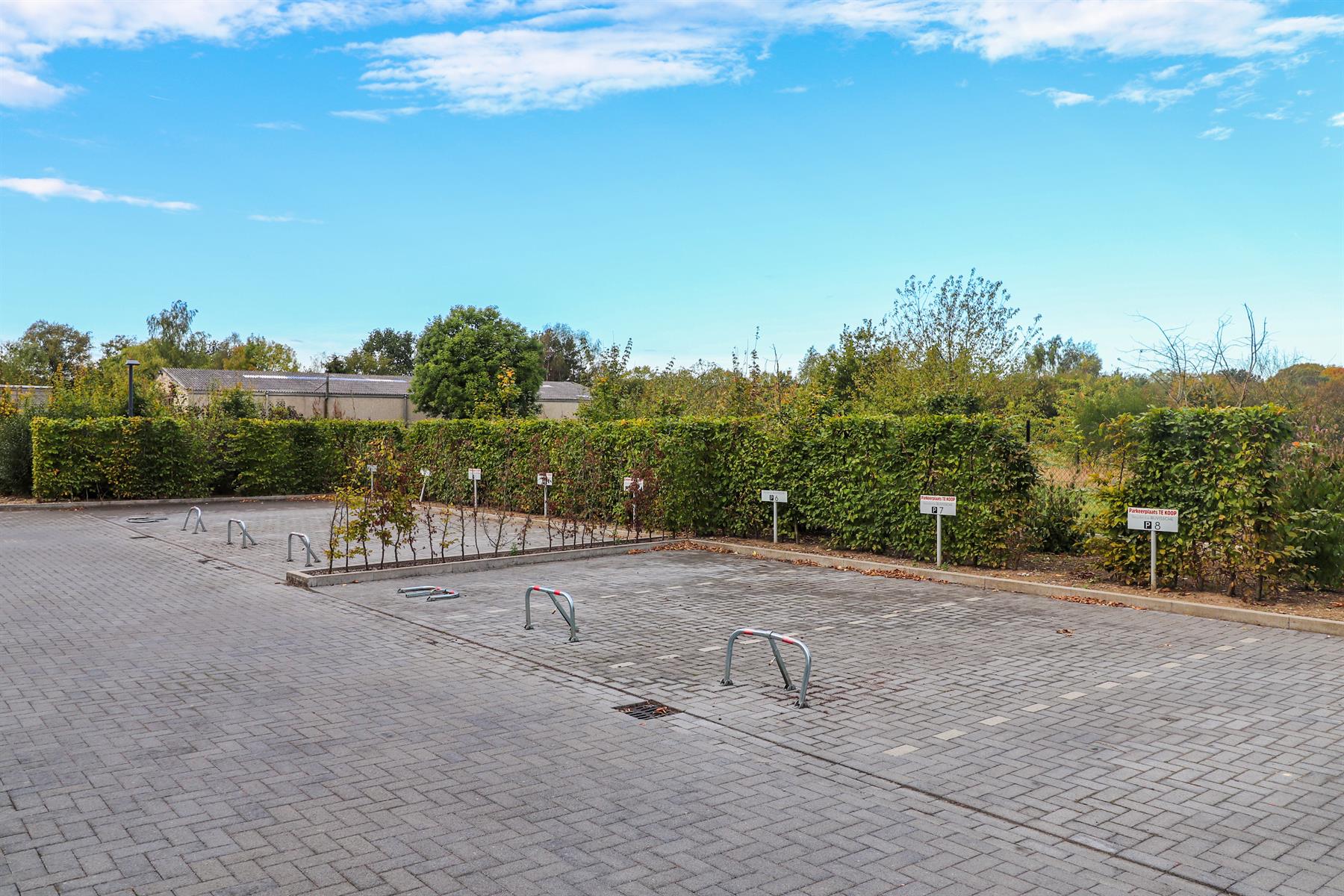 Autostandplaats te huur nabij Technologiepark in Zwijnaarde. - foto 2