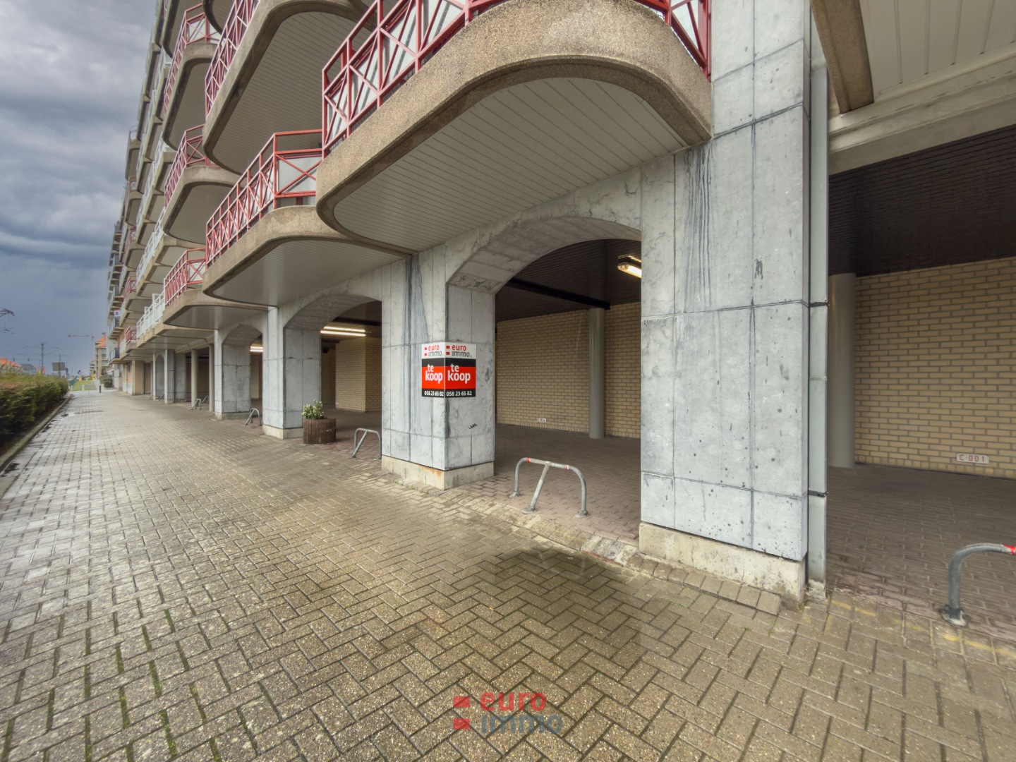 Goed gelegen parkeerplaats! - foto 3