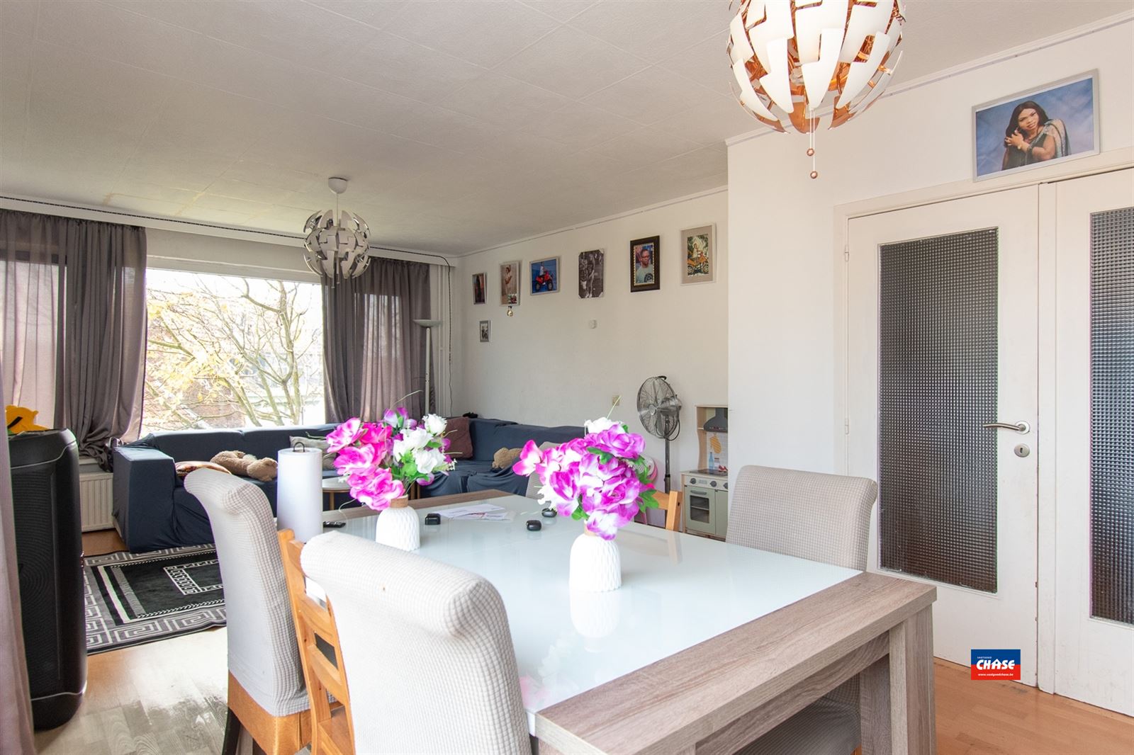 Ruim appartement met drie slaapkamers - foto 4