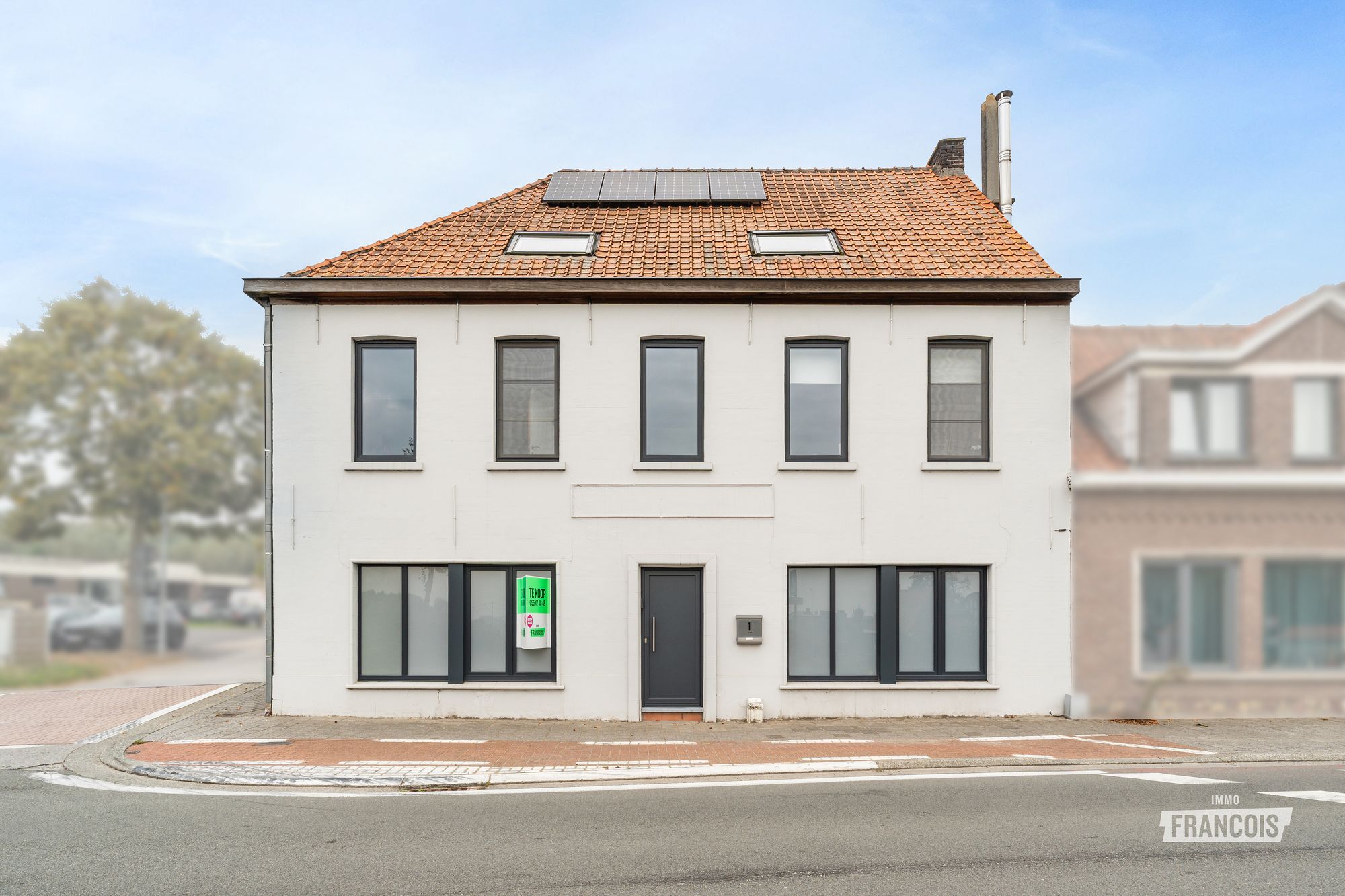 Volledig gerenoveerde woning met EPC A te koop in Kruisem! - foto 1