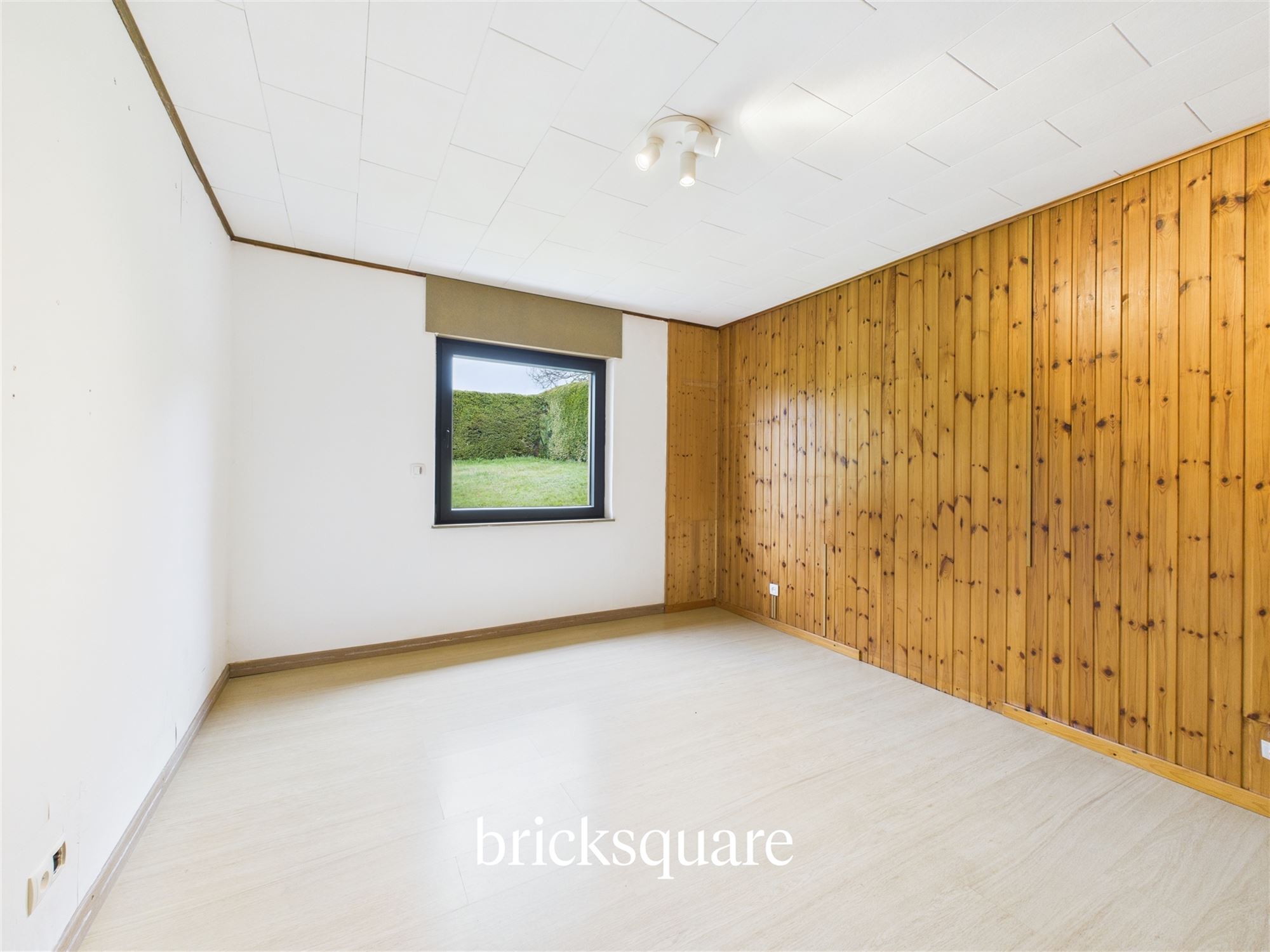 LÉGLISE : Charmante maison individuelle avec grand jardin et - photo 3