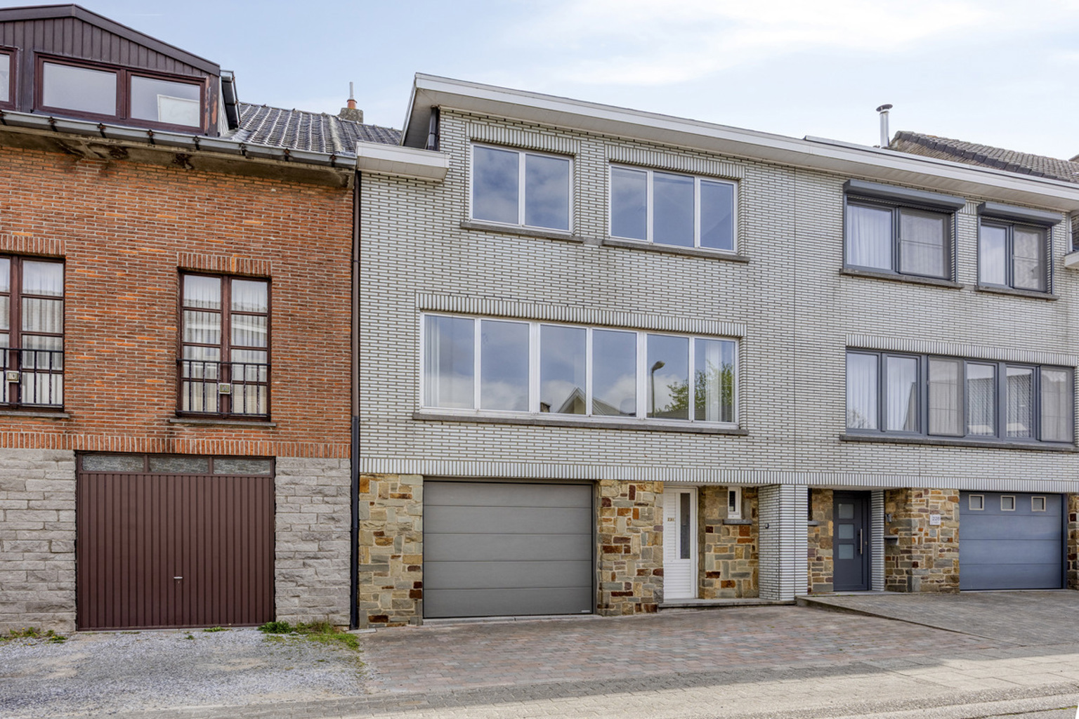 House for sale in Zellik with 3 bedrooms - photo 1