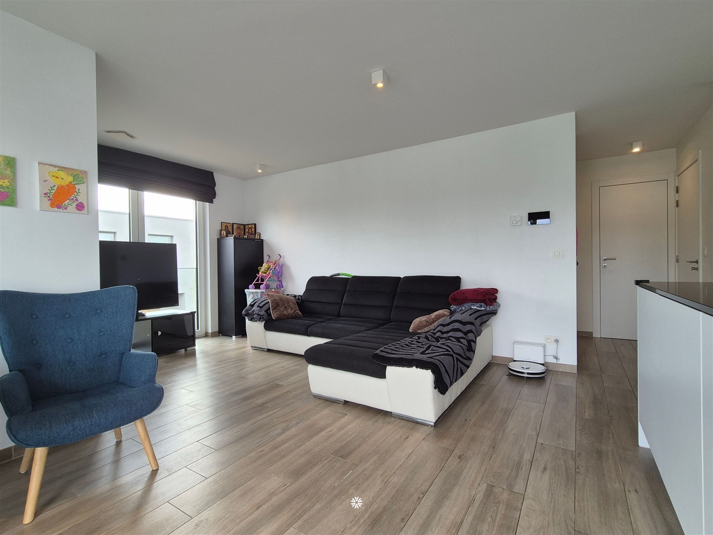 Luxueus laag-energie appartement met garage in Sint-Niklaas - foto 3