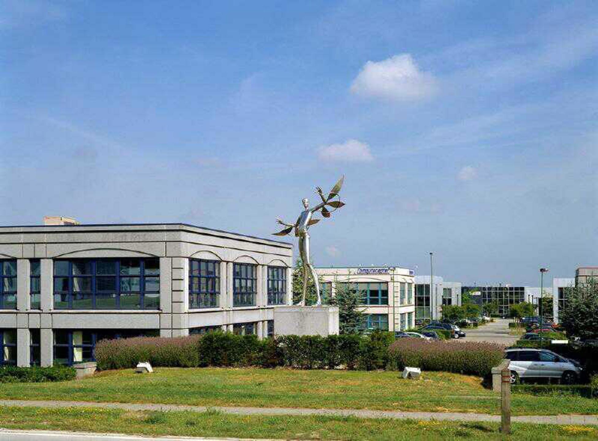 Commercial for rent in Zaventem - photo 1