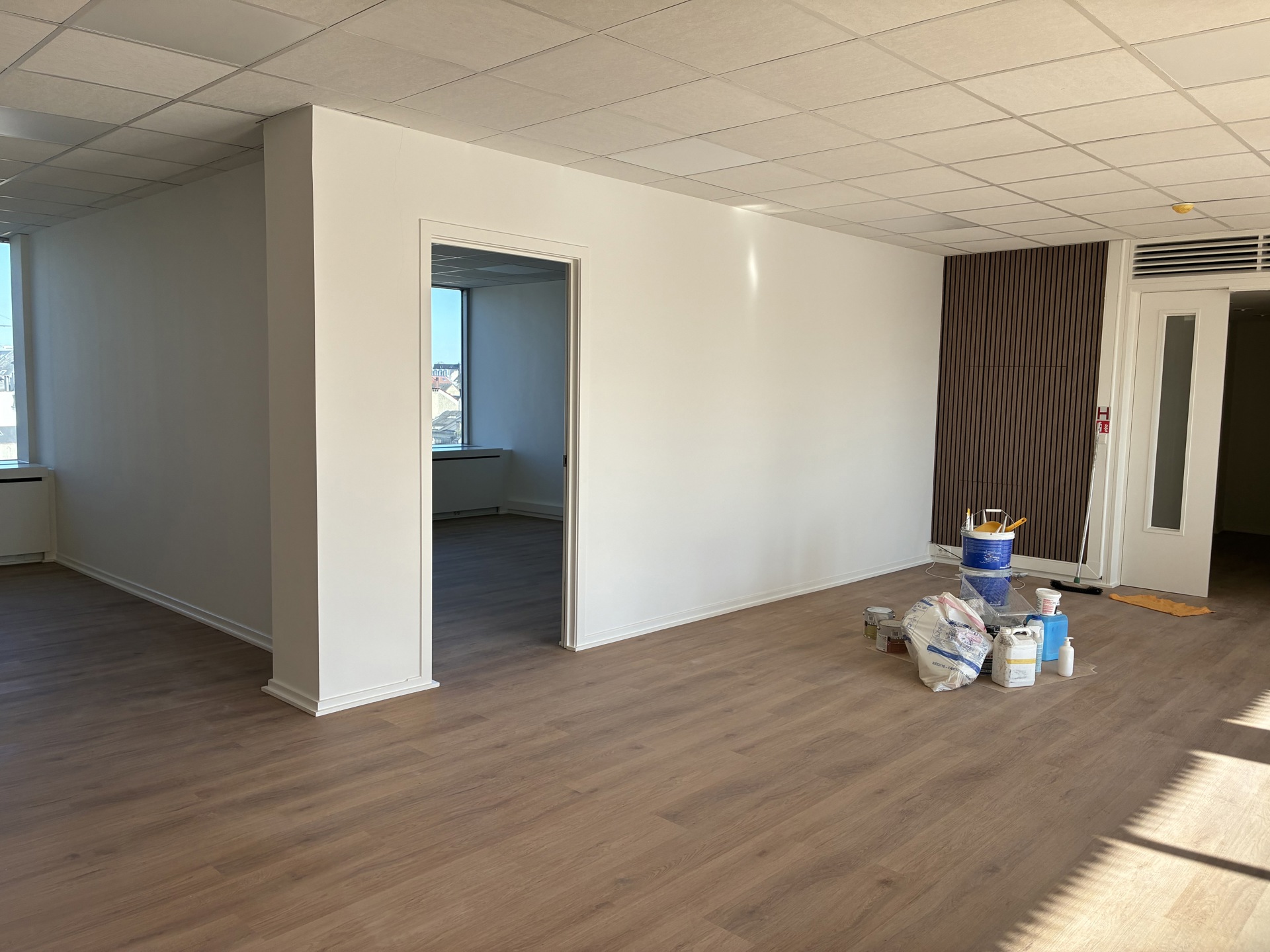 Commercial à louer à Ixelles - photo 4