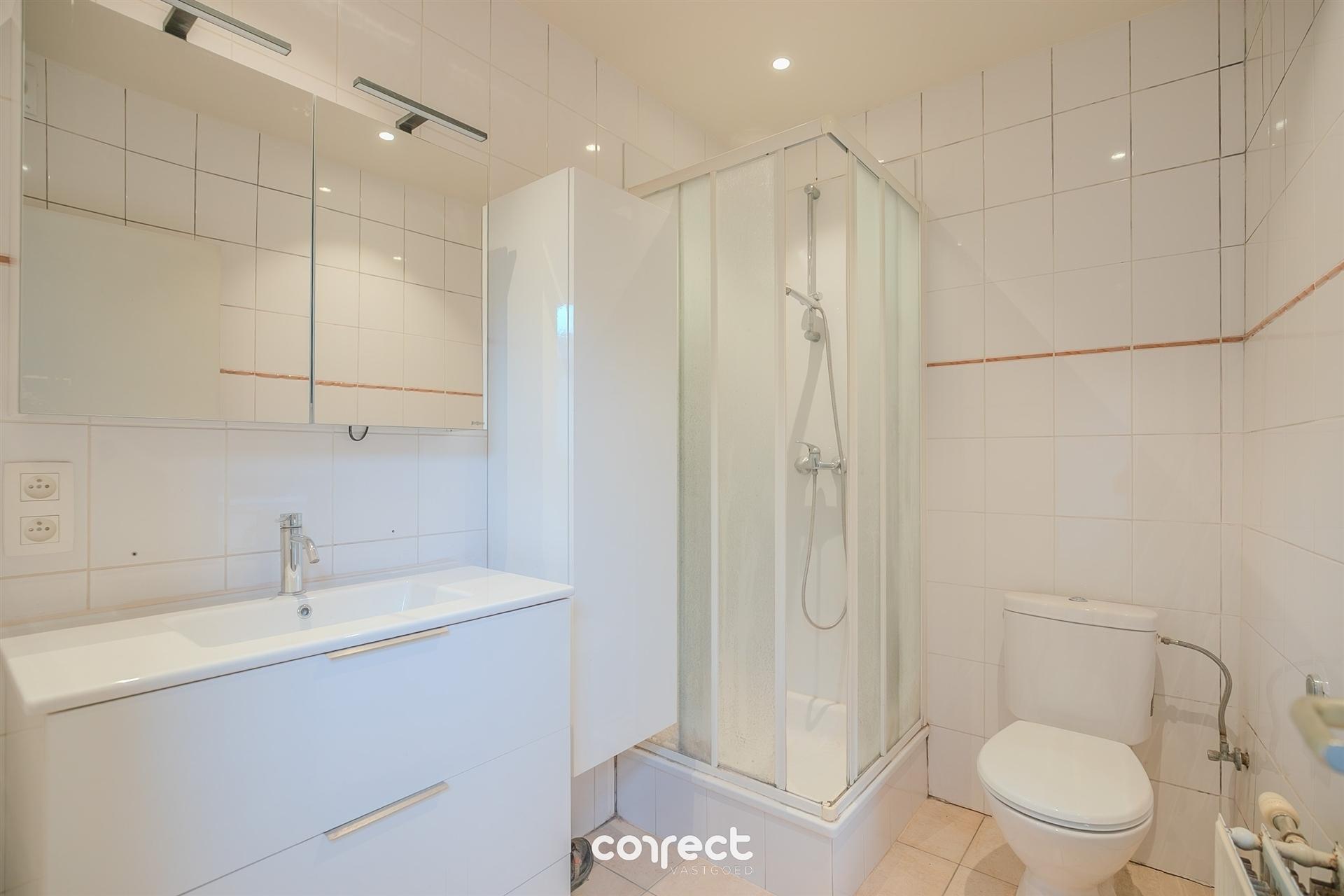 Verrassend ruime en goed onderhouden stadswoning. - foto 4