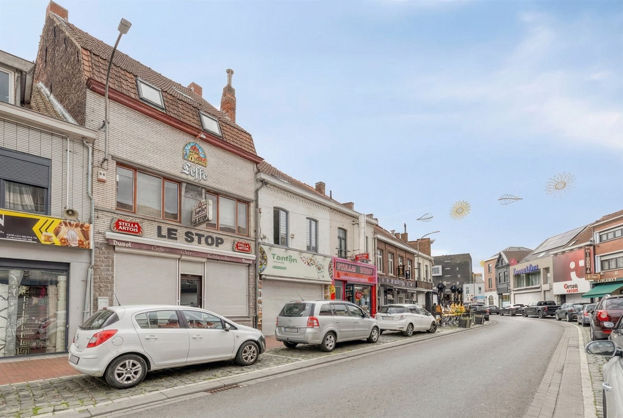 Commercial - photo 1