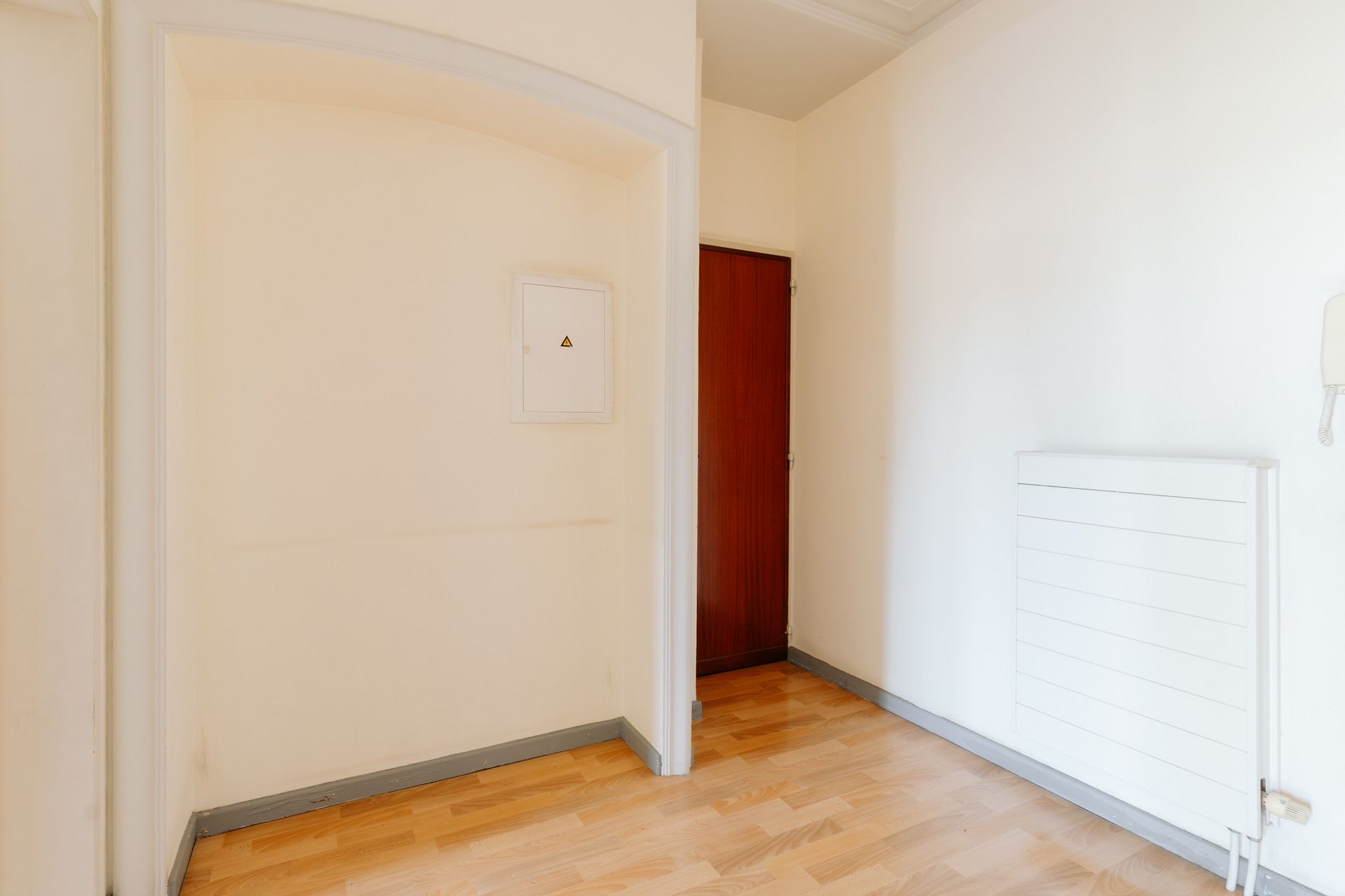 2 slaapkamer appartement in het centrum van Wilrijk - foto 5