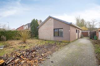 Deze bungalow ligt op een toplocatie in Heverlee, vlakbij Imec, Gasthuisberg en KULeuven. De woning heeft een bestaand volume van 123...