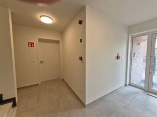 Residentie Dageraad III, laatste appartement. Ook ideaal als investering! Volledig afgewerkt, onmiddellijk beschikbaar ! Troeven:- Mogelijk tot...
