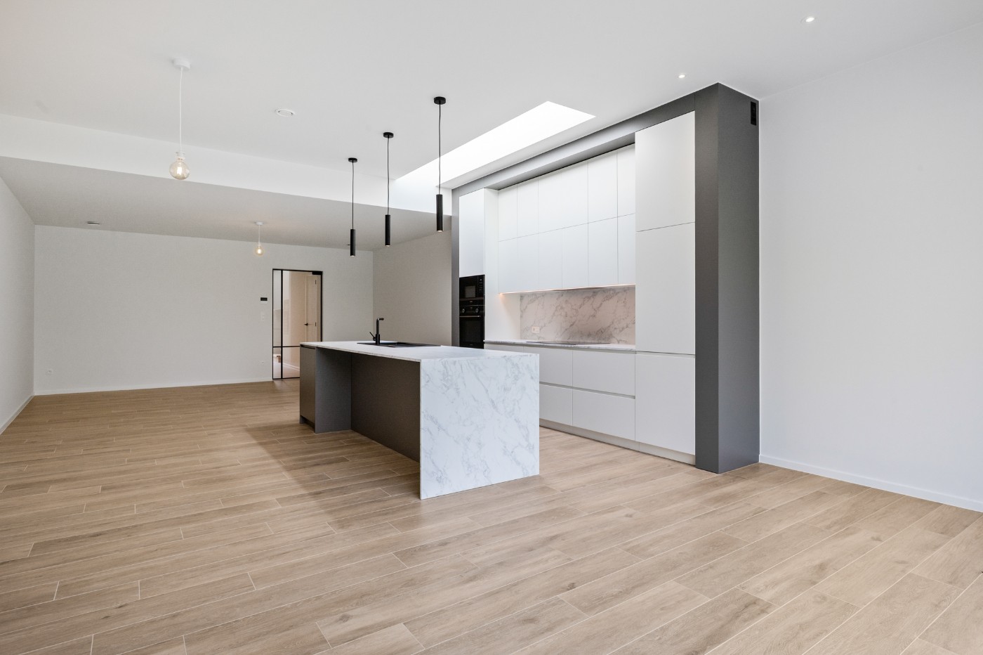 Ruime nieuwbouwwoning met 3 slpk., grote tuin en inpandige garage - foto 5
