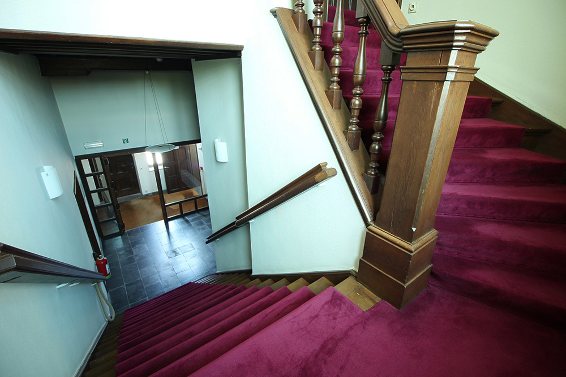 Polyvalent en statig handelspand in hartje Sint-Niklaas - foto 3