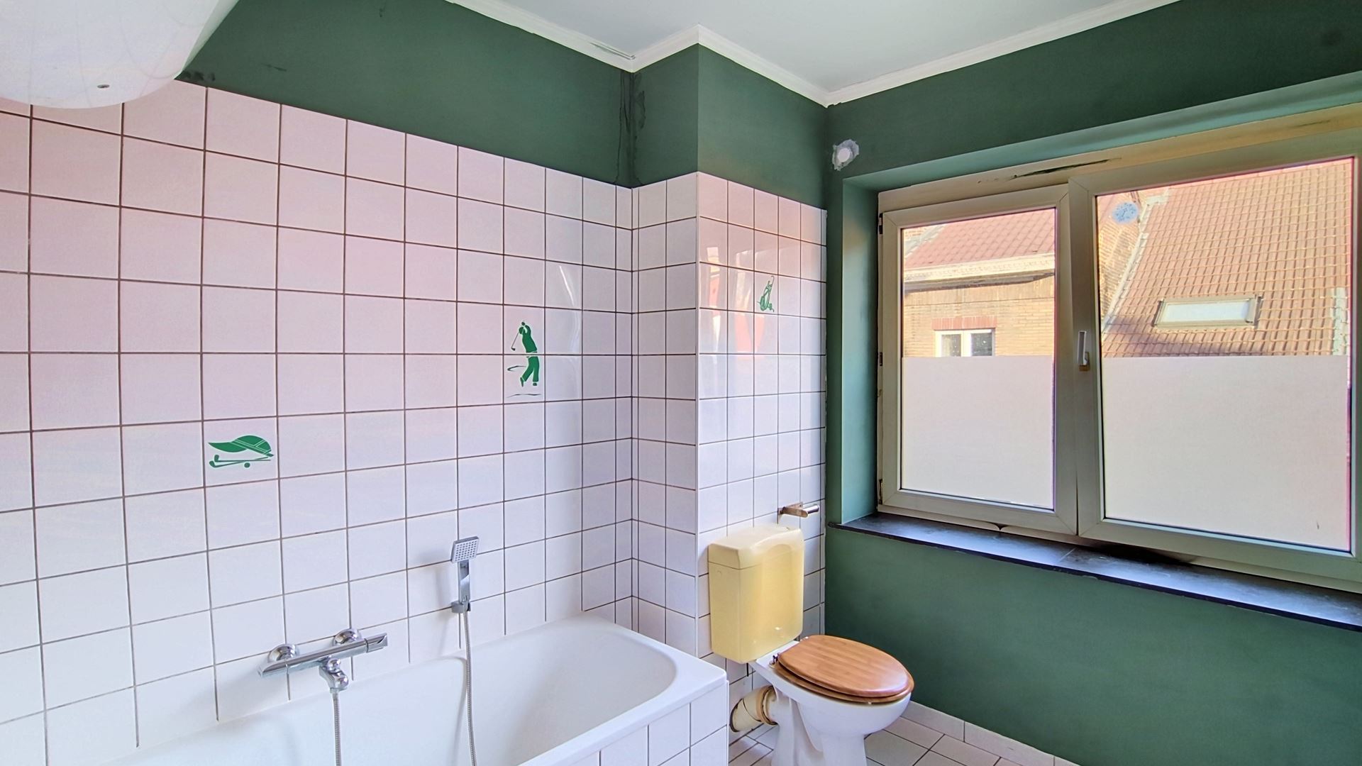Appartement te huur in Charleroi met 2 slaapkamers - foto 4