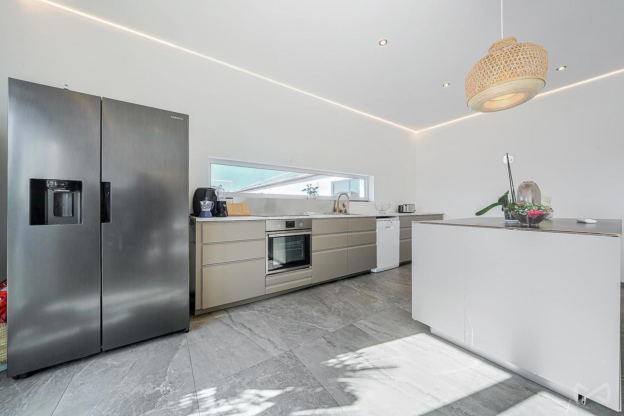 We Invest Hesbaye biedt u ... 0499/192645 - foto 4