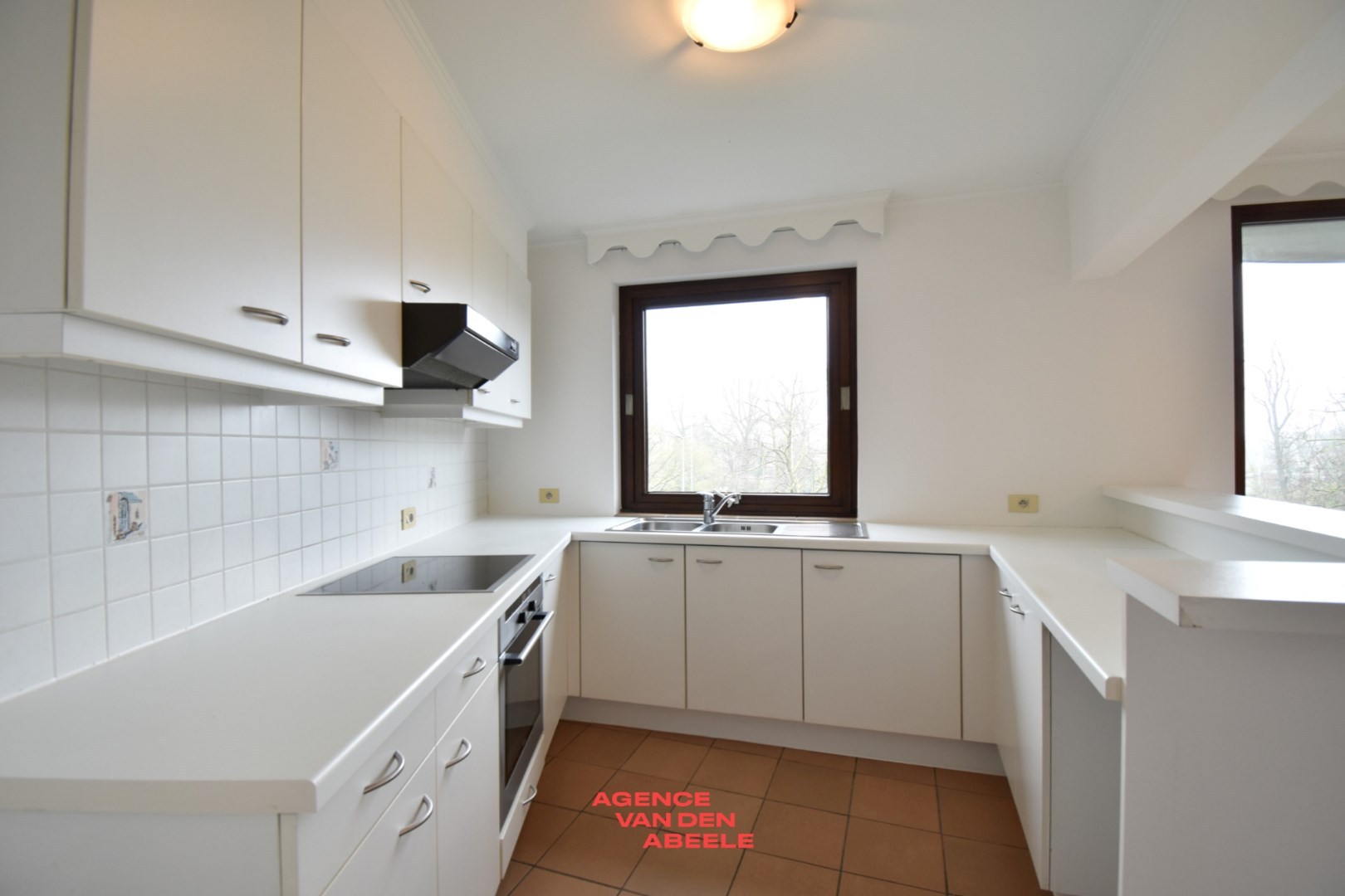 Apartment for rent in Bruges with 2 bedrooms - photo 4