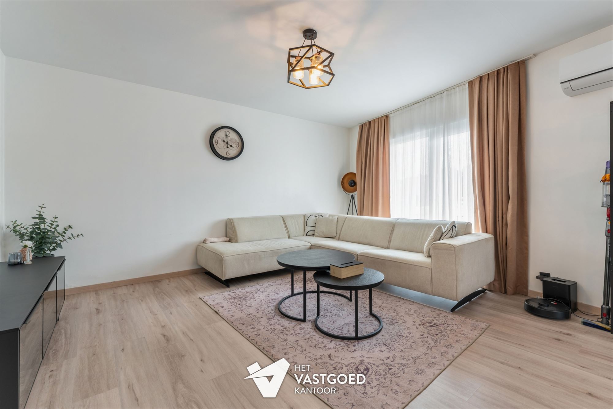 RECENT GERENOVEERD APPARTEMENT (95M²) MET 2 SLAAPKAMERS TE AS - foto 4