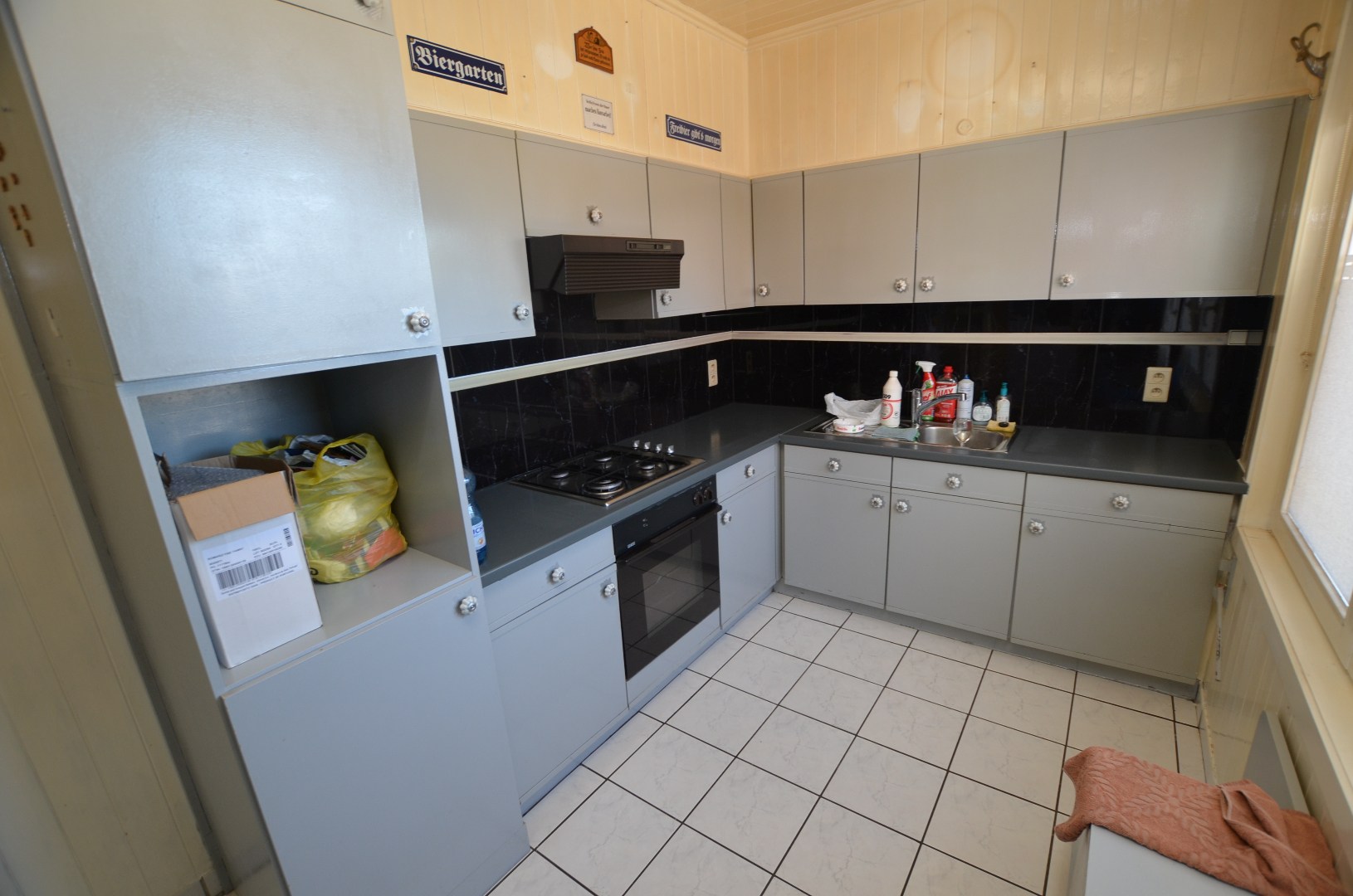 Ruim woonhuis met garage - foto 4