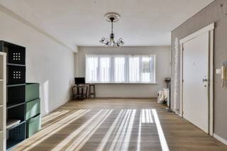 Dit appartement biedt een unieke kans voor starters die op zoek zijn naar een eigen plekje in de stad aan zee. Twee slaapkamers, ideaal voor...