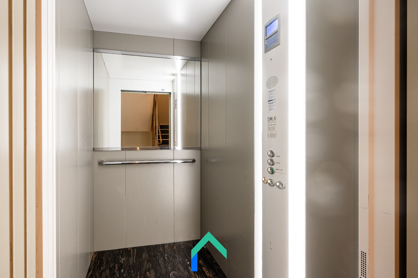 All-in kantoorruimte met groeimogelijkheden in het hart van Lochristi - foto 5