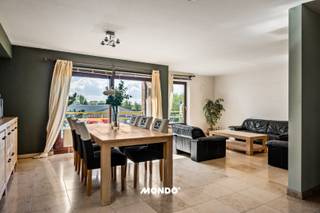 Ruim en lichtrijk appartement met een uitstekende bereikbaarheid en gunstige ligging.Dit appartement bevindt zich op een strategische locatie met een...