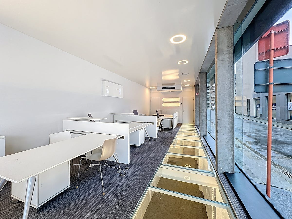 Kantoor te huur op een topligging nabij de K in Kortrijk - foto 2