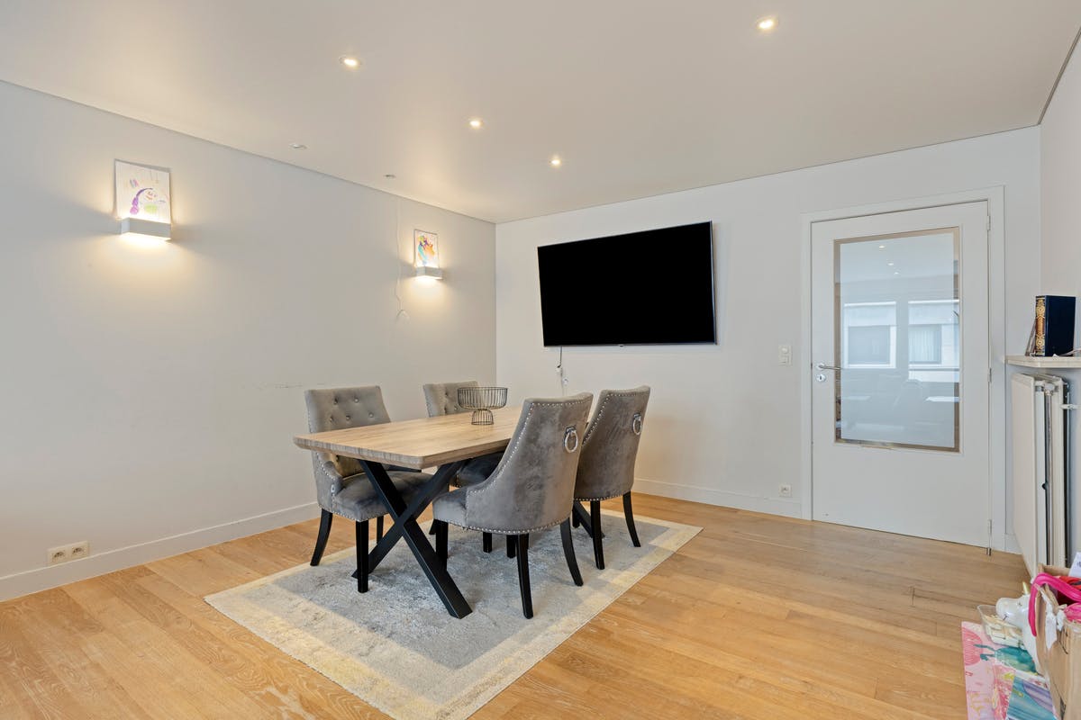 Instapklaar 2-slaapkamerappartement in centrum Kortrijk - foto 5