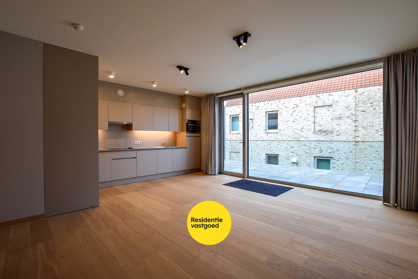 Uiterst goed onderhouden assistentieflat (55m² + 11m² terras) met 1 slaapkamer te Nieuwpoort. - foto 5