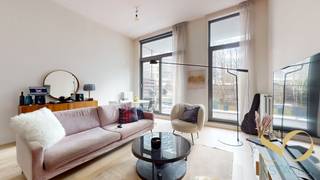 Situé entre le parc Josaphat et le parc Georges-Henri, au réz-de-chaussée d'un immeuble récent de 2009, nous vous proposons ce bel appartement...