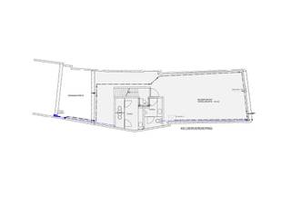 Te koop in casco handelspand met kelder, binnenkoer, ruime garage met berging en een zolder.De garage geeft uit op de Paardemarkt.Voor meer info en...