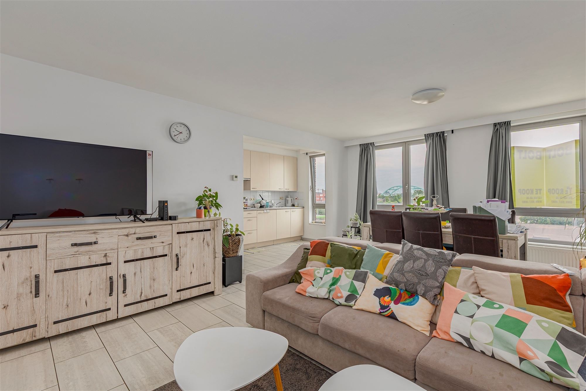 Lichtrijk appartement met 2 slaapkamers + terras te koop in Merksem - foto 3
