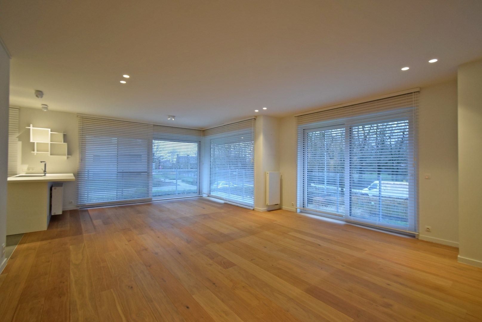 Luxueus afgewerkt hoekappartement te Rumbeke - foto 4
