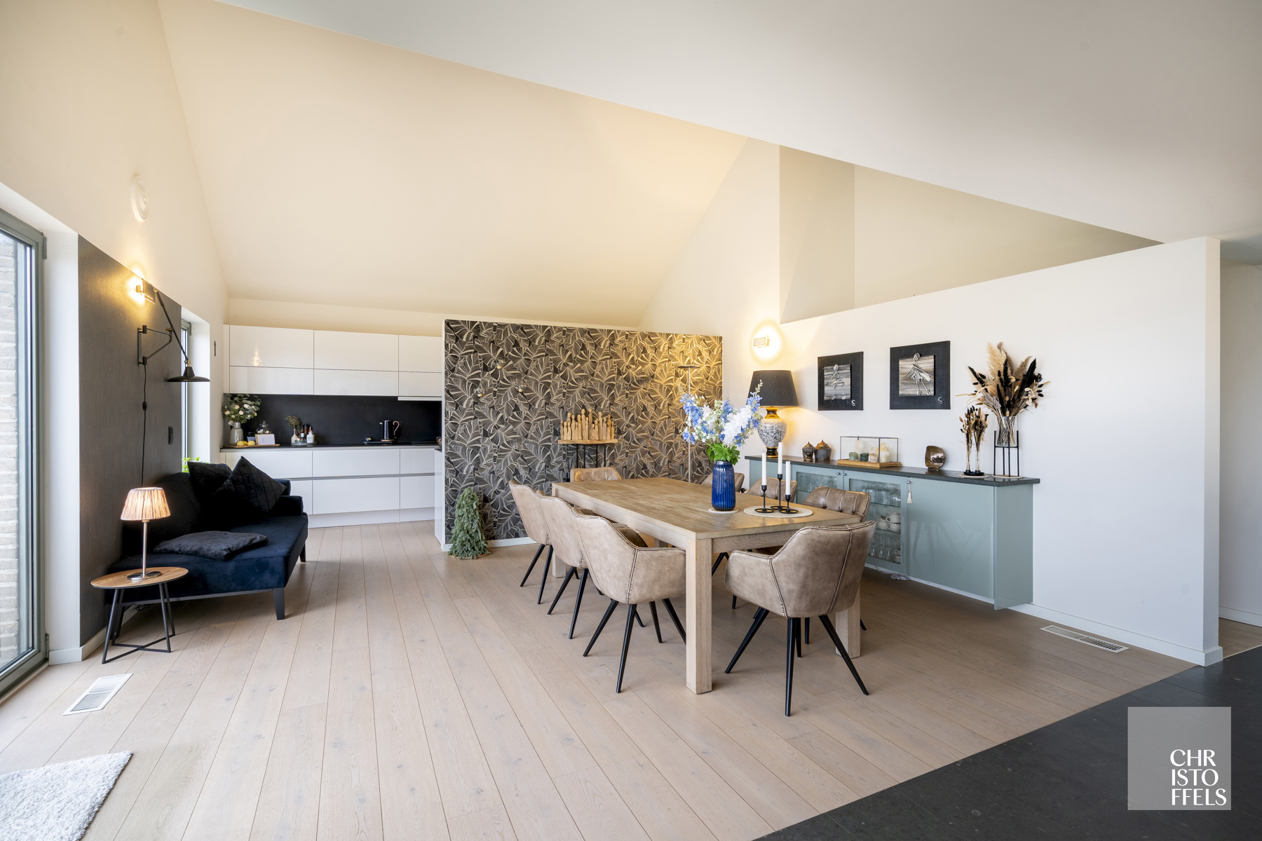 Ruime woning in Bilzen met veel woon- en werkmogelijkheden! - foto 3