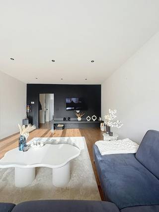 Op zoek naar een instapklaar appartement te koop in Wemmel? Ontdek dit appartement op de 2de verdieping van een kleinschalige mede-eigendom...