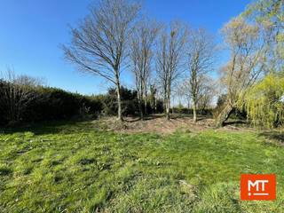 Nieuwbouwvilla op 1.146 m² in Zonnebeke* Afbeeldingen zijn een combinatie van lot 1 & lot 2 *De vastgoedontwikkelingsgroep C-nest bouwt momenteel aan...