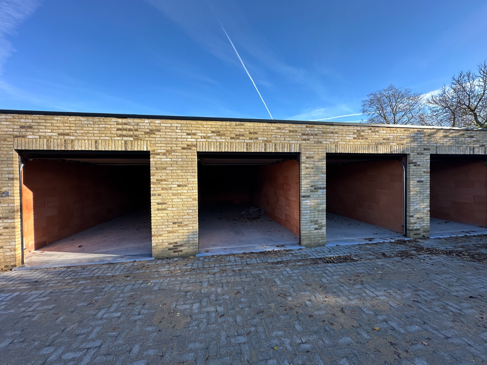 Individuele garages te koop in nieuwbouwproject 'Scarpato' - foto 2