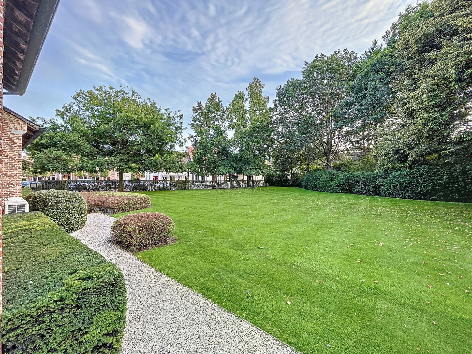 Exclusieve en stijlvolle kantoorruimte te Sint-Martens-Latem - foto 3