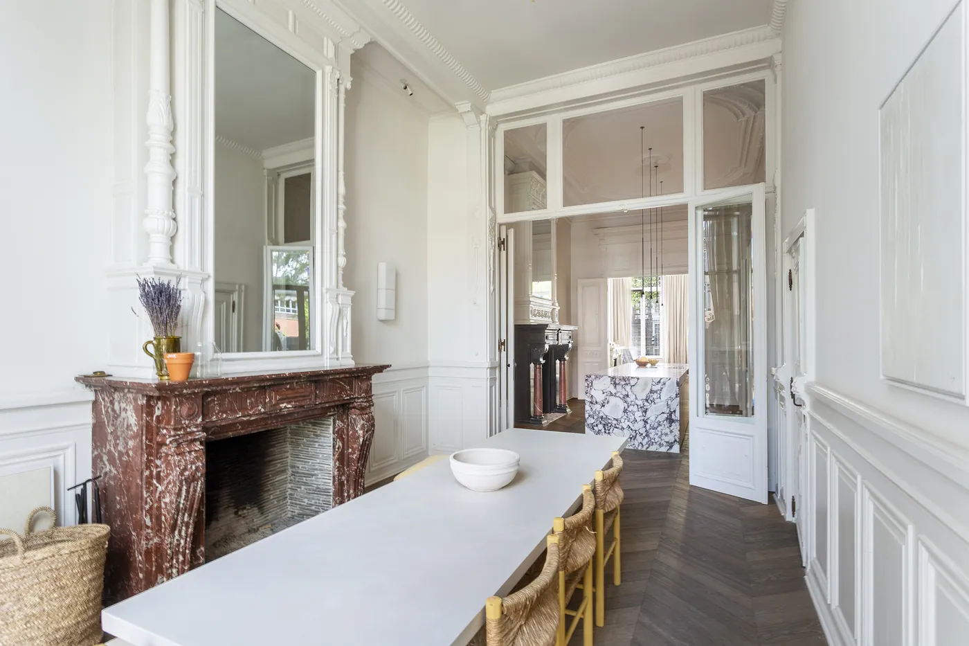Luxueus gelijkvloers appartement met tuin en zwembad - foto 5
