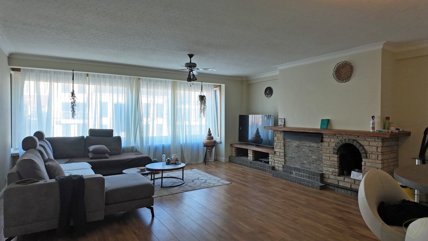 Lichtrijk en ruim 3-slaapkamerappartement op centrale ligging - foto 5