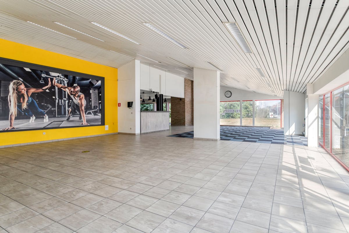 Propriété commerciale avec entrepôt et loft moderne à vendre à Menin - photo 4