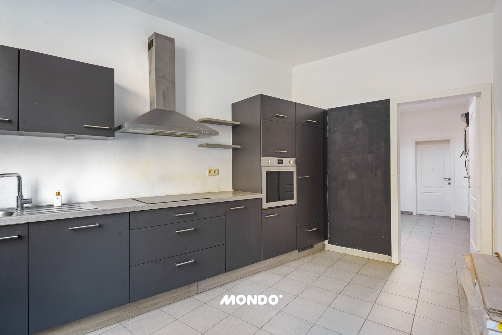 Charmante rijwoning met 4 slaapkamers - foto 4