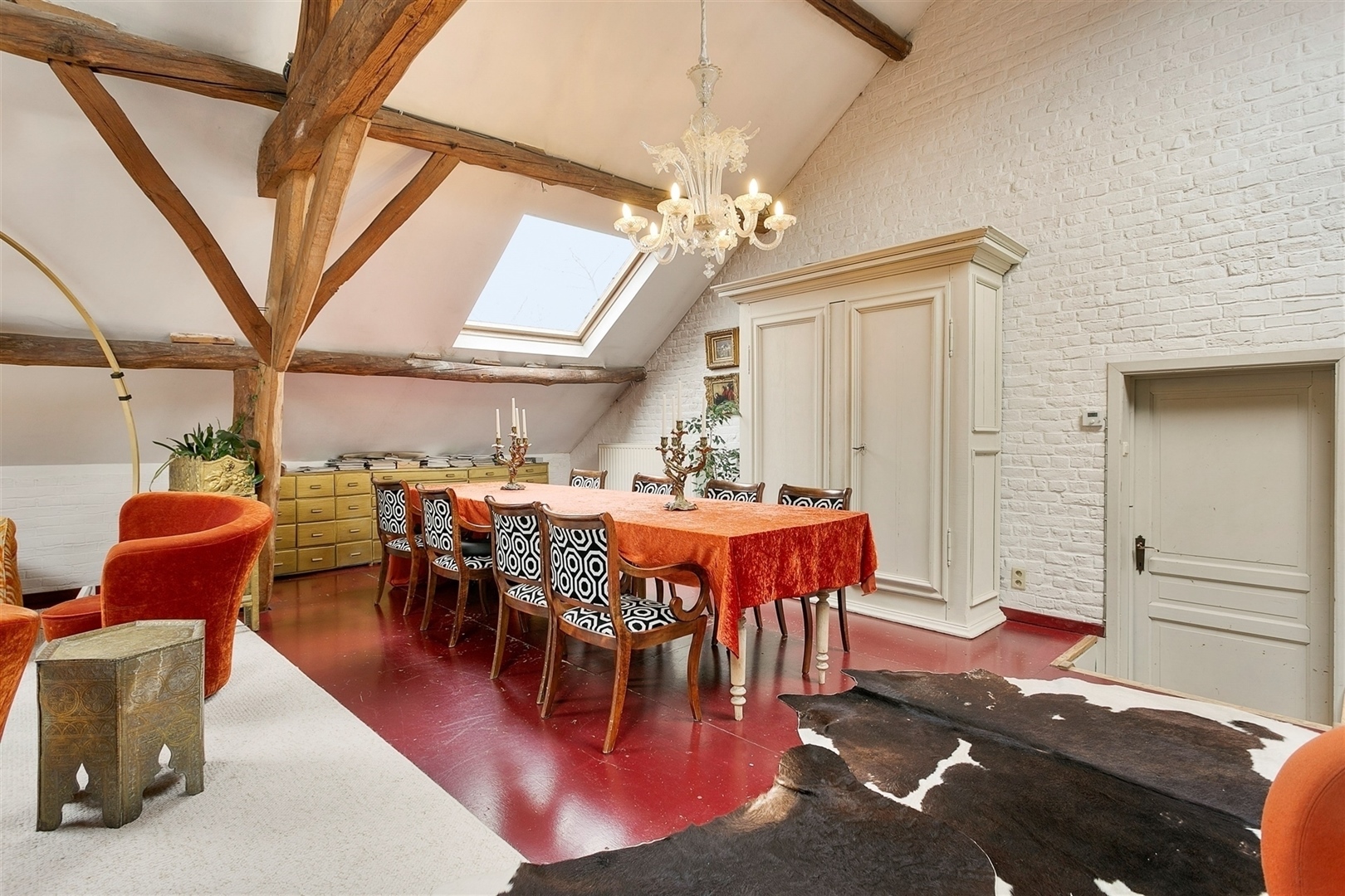 Karaktervolle handelswoning met veel visibiliteit - foto 5