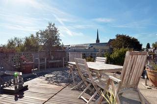 BELEGGINGSEIGENDOM !! Appartement met o.a. 1 slaapkamer, lift en groot zonneterras van 40m². Gelegen op een prachtige locatie! EPC =...