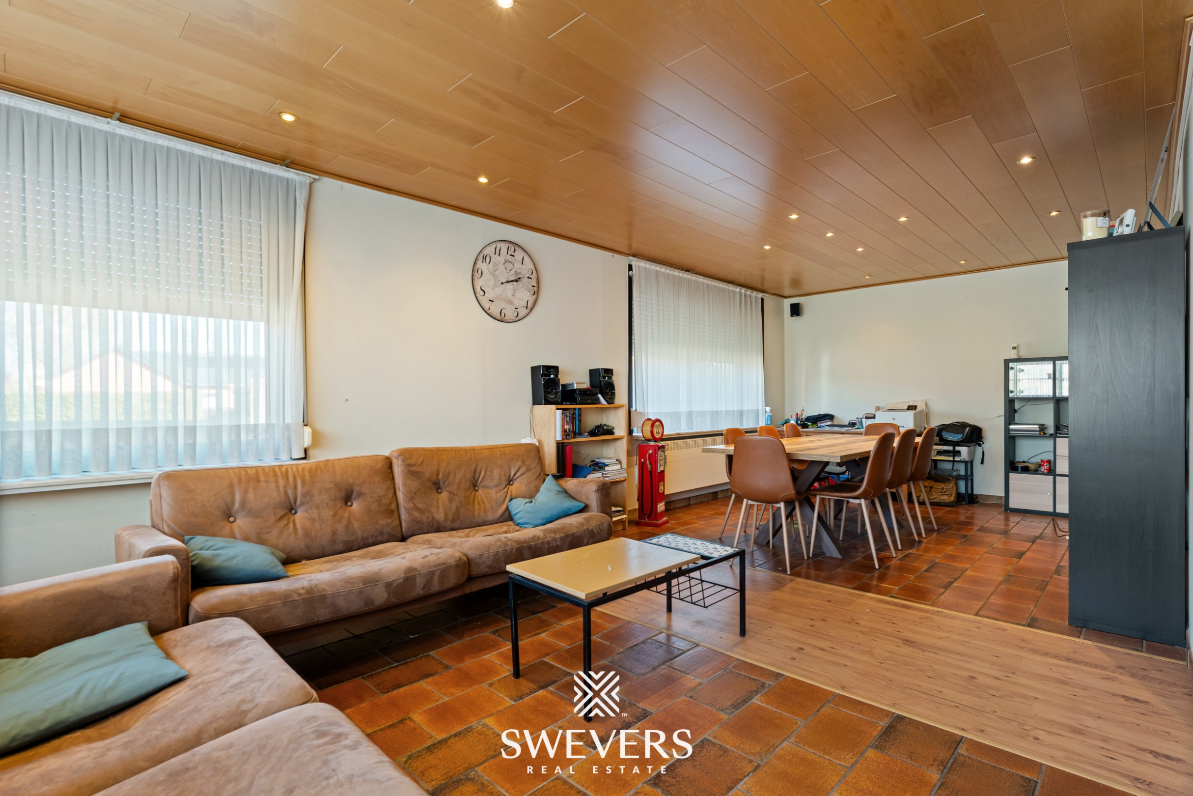 Instapklare splitlevelwoning met 5 slaapkamers rustige en centrale gelegen - foto 4