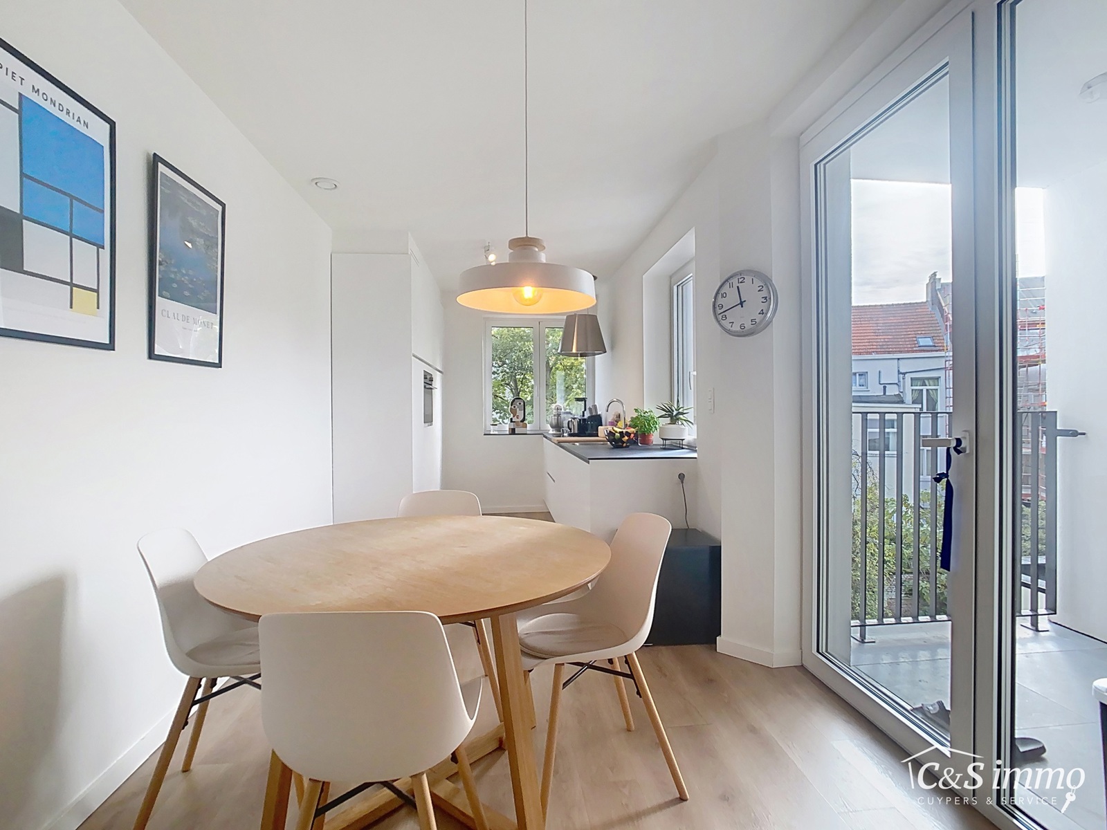 Verzorgd gerenoveerd appartement op het Antwerpse Zuid - foto 3