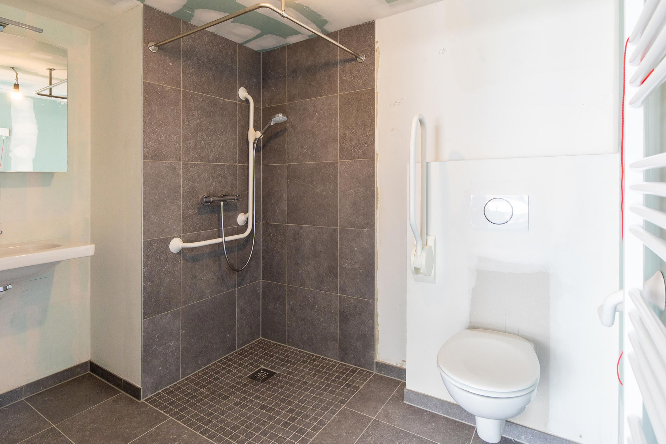 ASSISTENTIEWONING, 1 SLAAPKAMER, RUIM TERRAS - foto 4