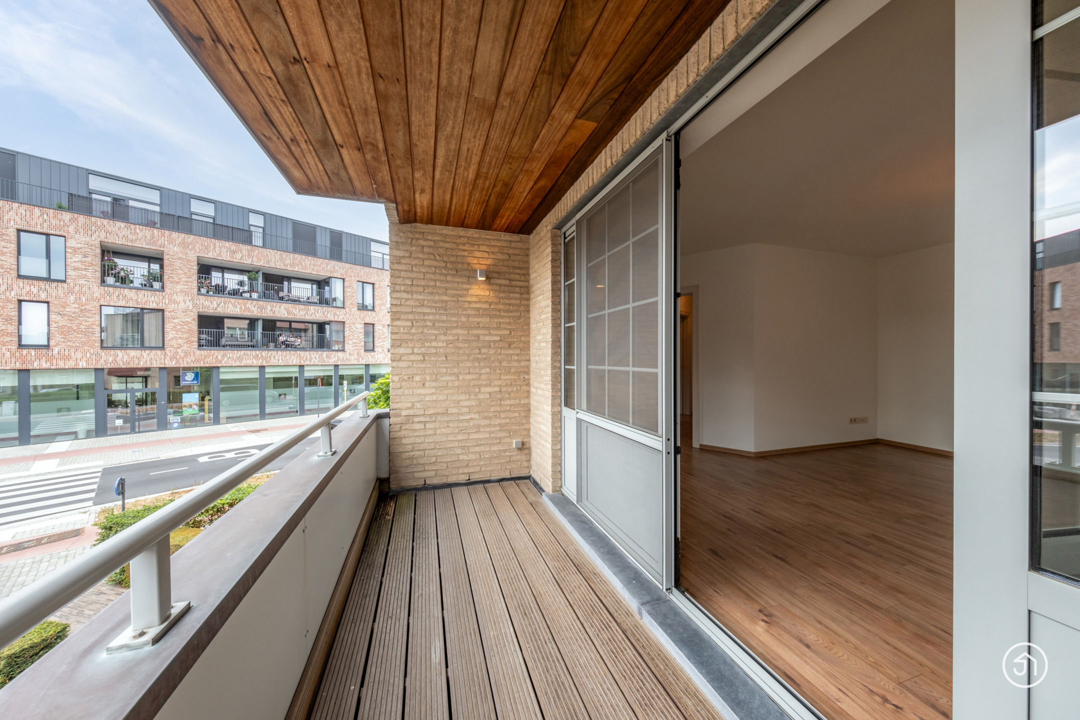 Lichtrijk appartement met prachtige gemeenschappelijke tuin - foto 4